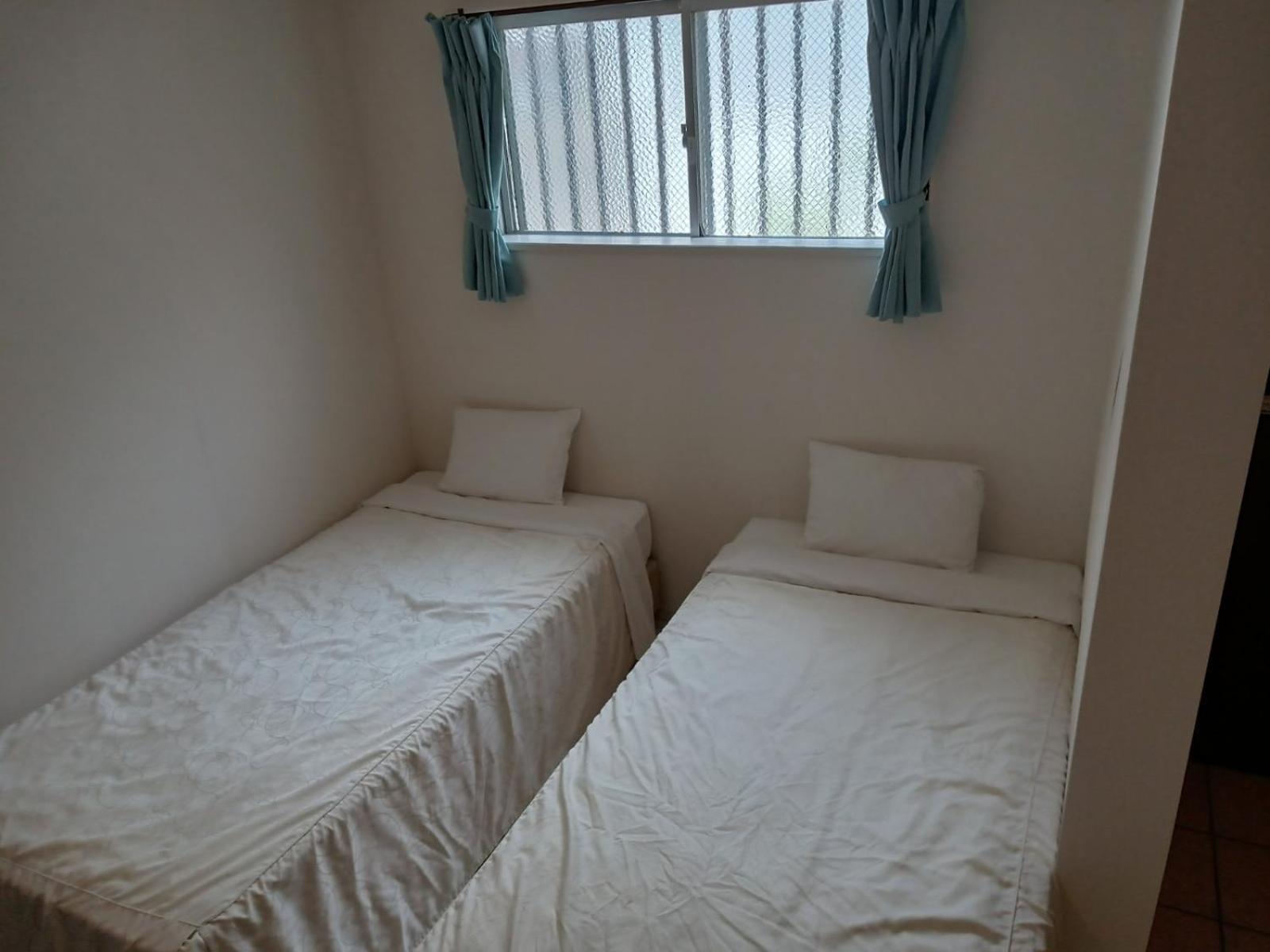 ปาล์มทรีฮิลล์ Motel Okinawa ภายนอก รูปภาพ